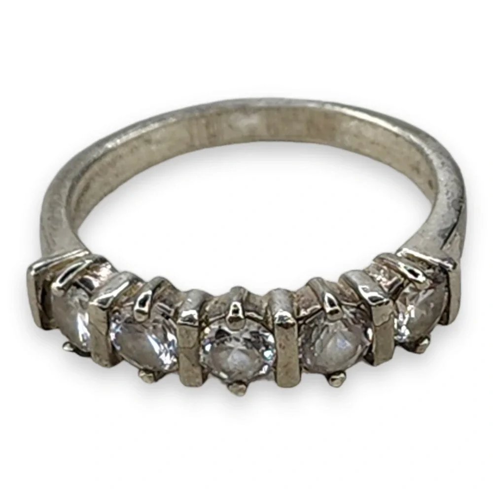 Vintage Sterling Silver 925 Clear Cubic Zirconia Band Ring Size 8